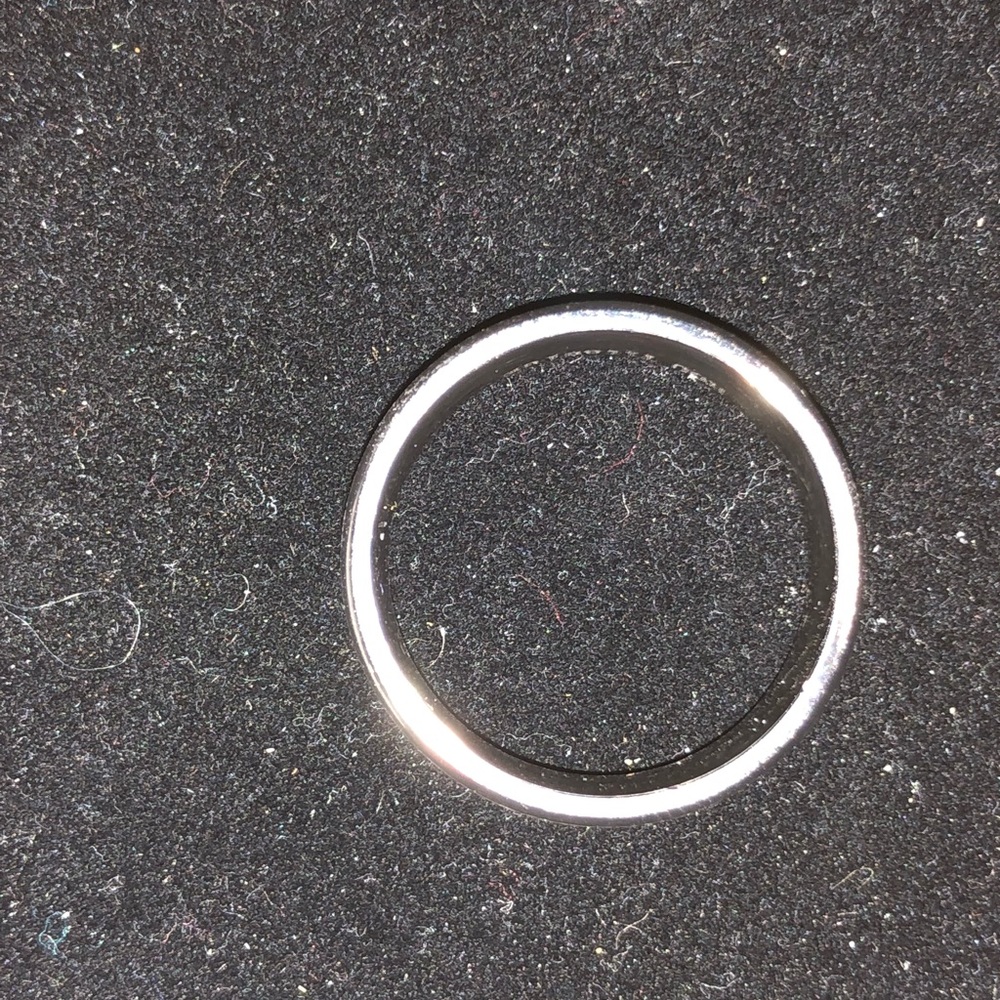 Ring (Diamonds) - Picture 3 of 4